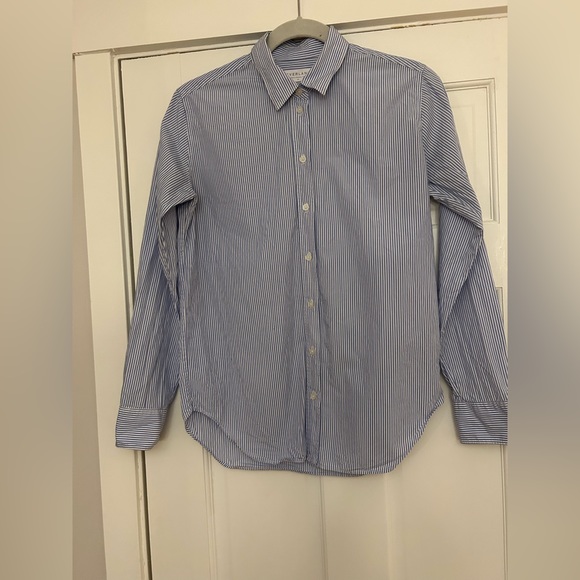 Everlane button down - Picture 3 of 3